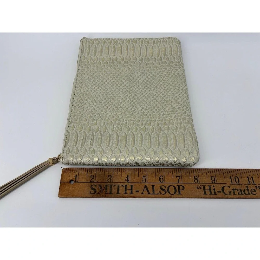 Stella & Dot Clutch Gold Envelope Bag Wristlet, Phone/Money Holder